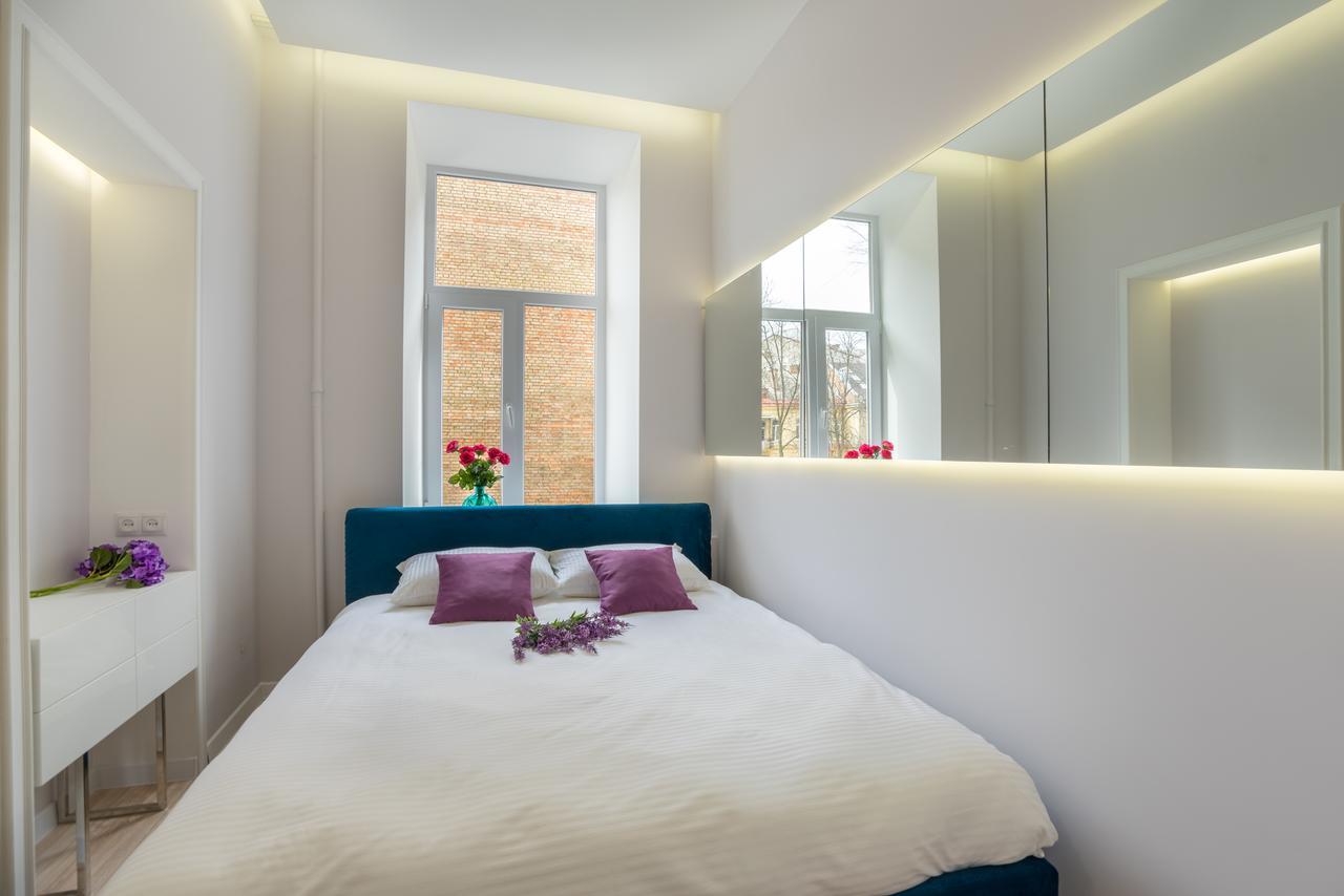 18 Sofievskaya Apartments Киев Экстерьер фото