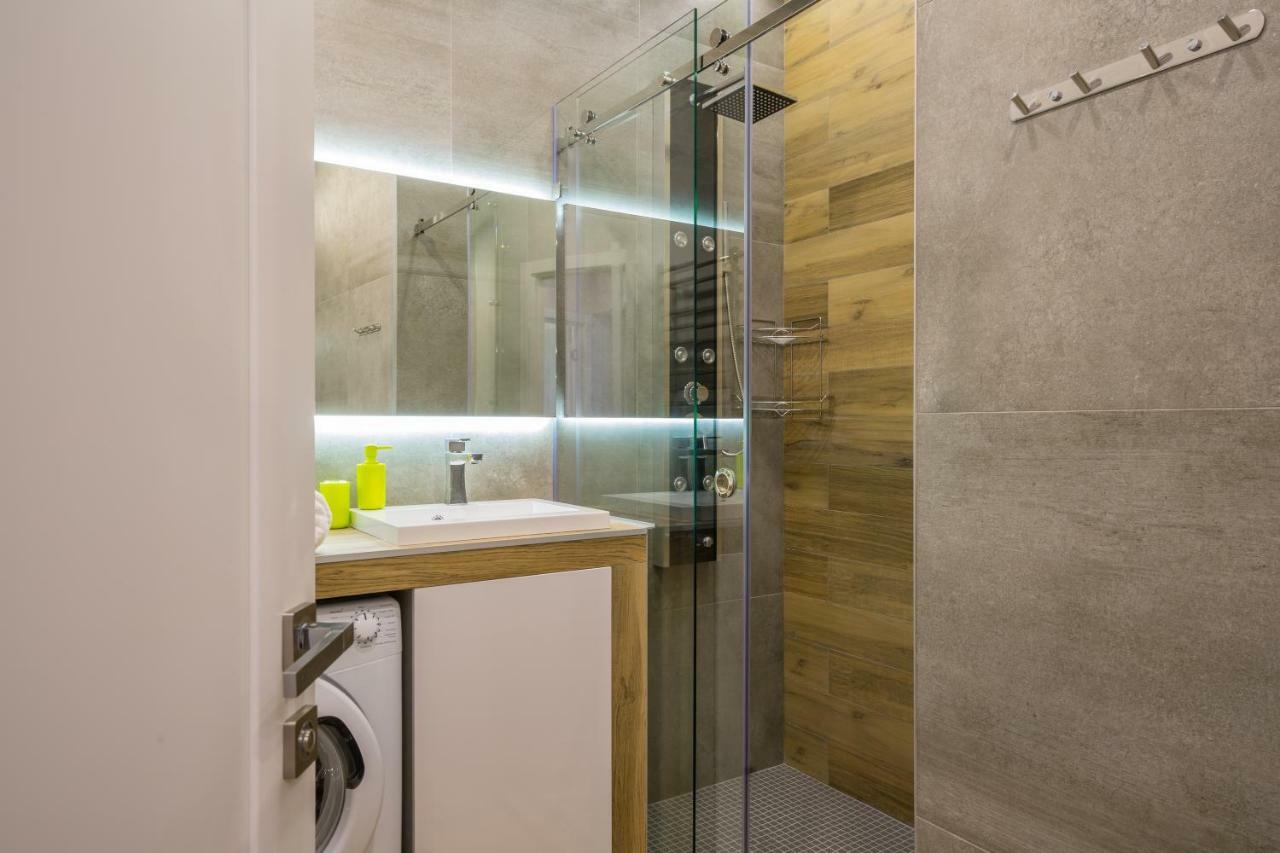 18 Sofievskaya Apartments Киев Экстерьер фото